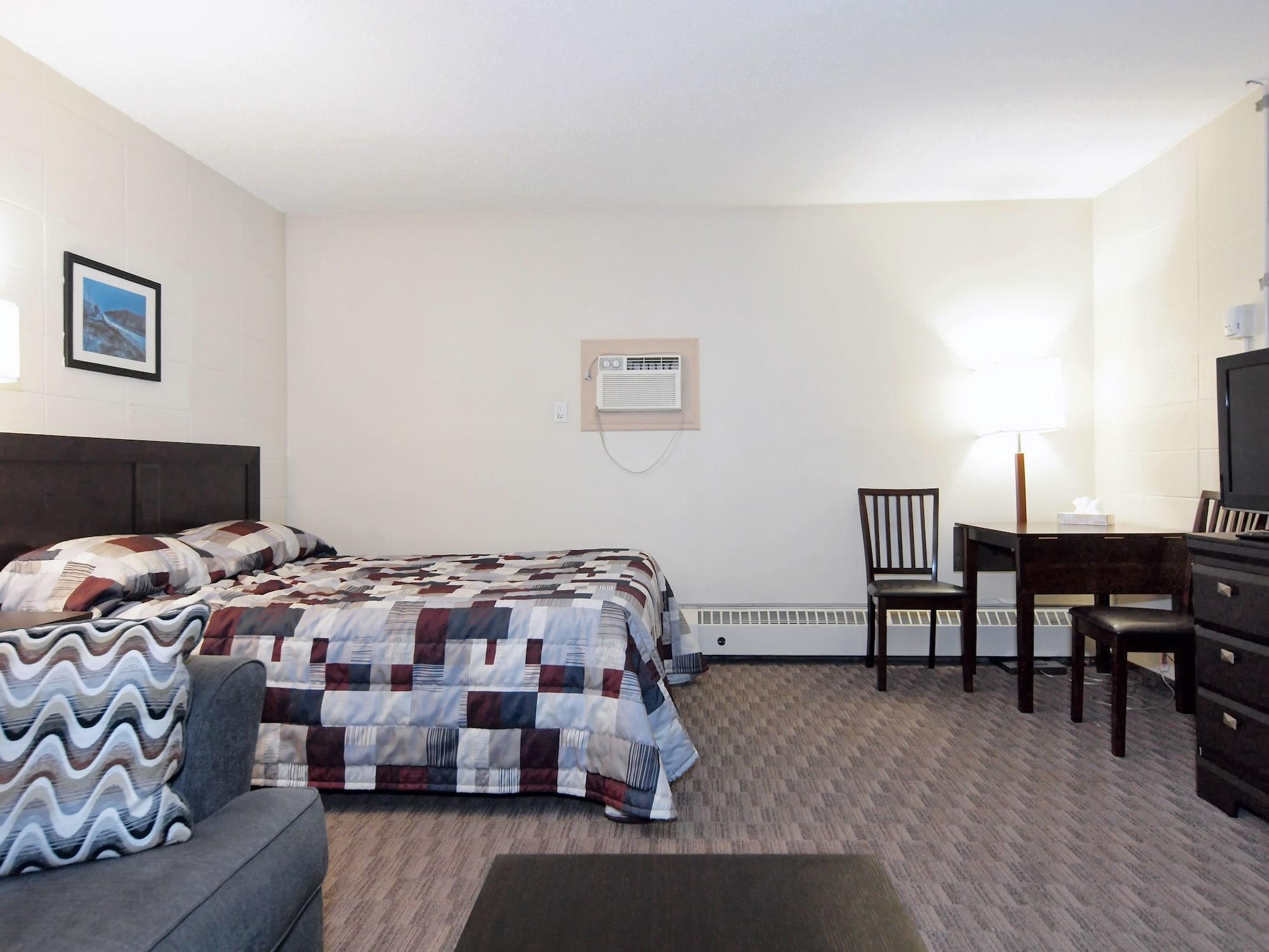 Canadian Motor Inn グランド・プレーリー エクステリア 写真