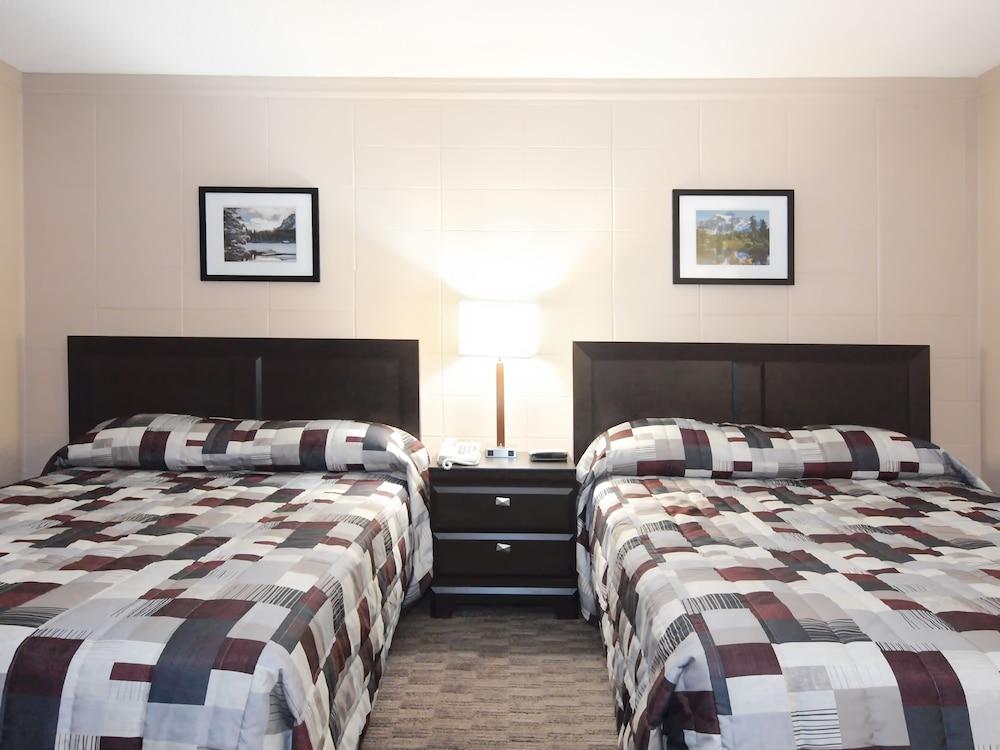 Canadian Motor Inn グランド・プレーリー エクステリア 写真